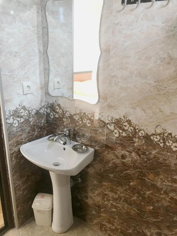 Tiktok House Hotel Kobuleti ภายนอก รูปภาพ