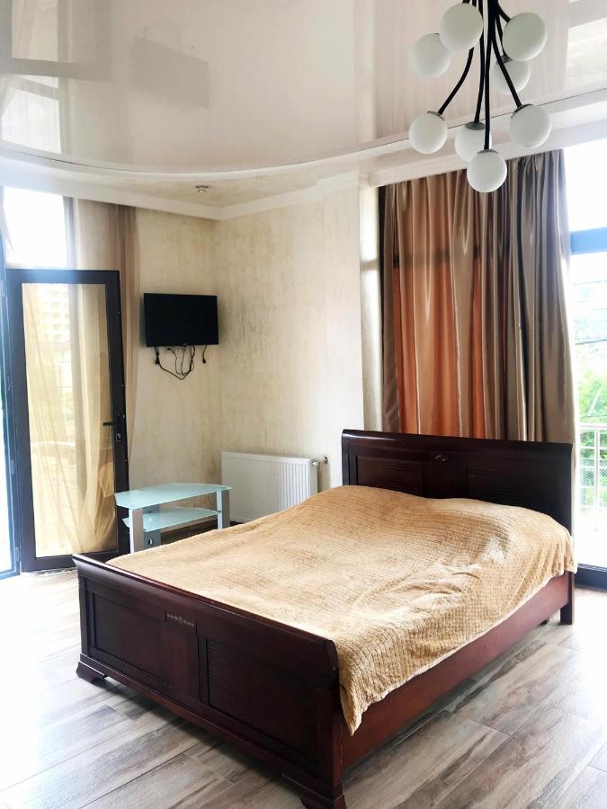 Tiktok House Hotel Kobuleti ภายนอก รูปภาพ