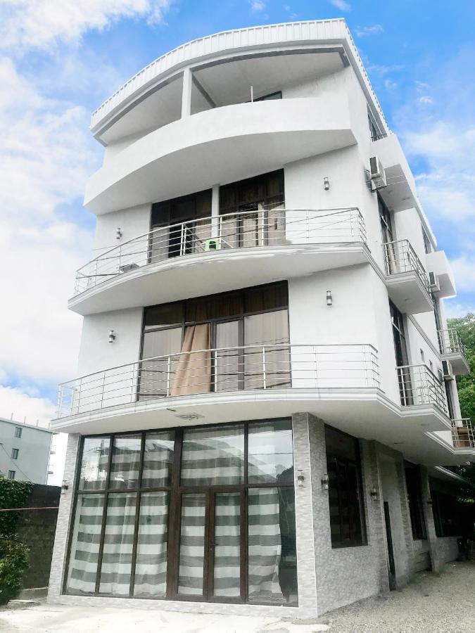Tiktok House Hotel Kobuleti ภายนอก รูปภาพ
